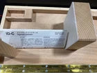 Bruker D8 ADVANCE AXS Sample Stages