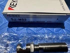 Keyence SJ-M200 Micro-Static Eliminator Controller with SJ-M020G Eliminator New