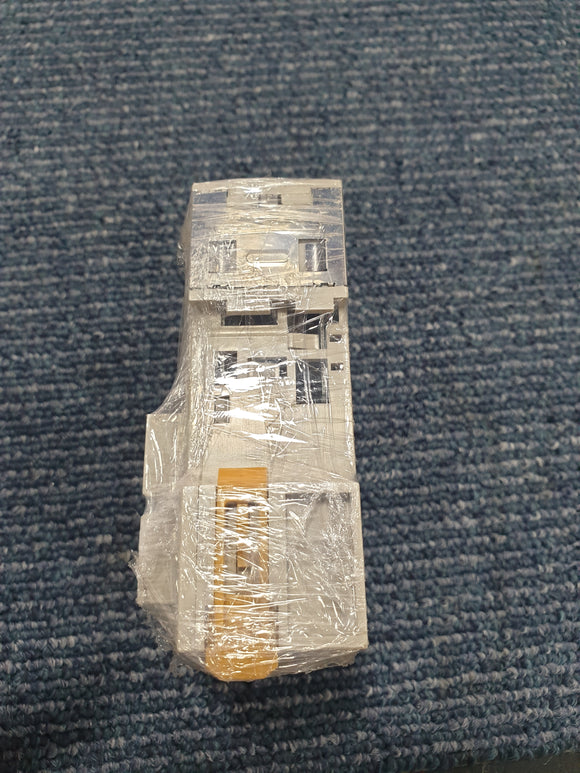 OMRON CJW-OD261 Output Unit