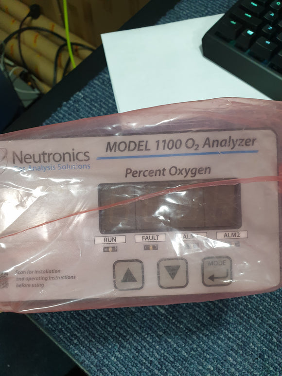 Neutronices 1100 O2 Analyzer